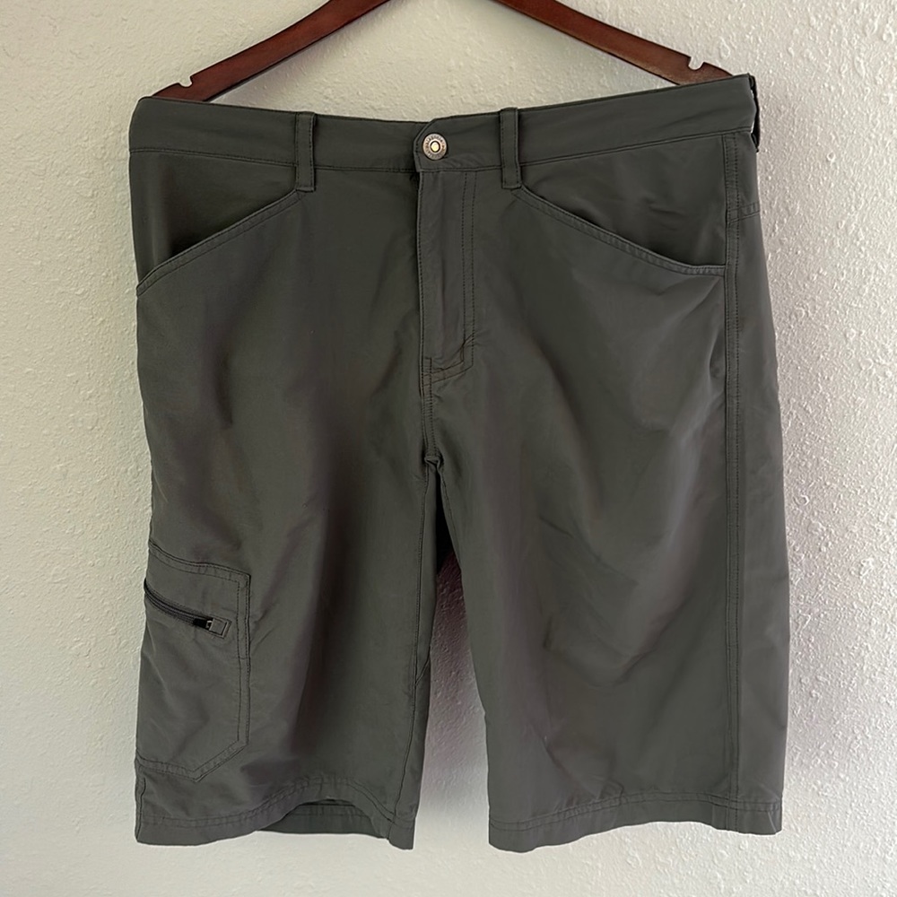 Patagonia Rock Craft shorts 33” waist like new!